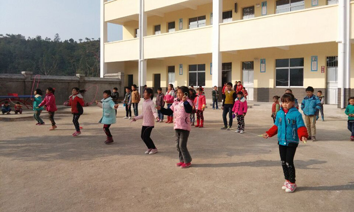 拔英荣新小学.jpg